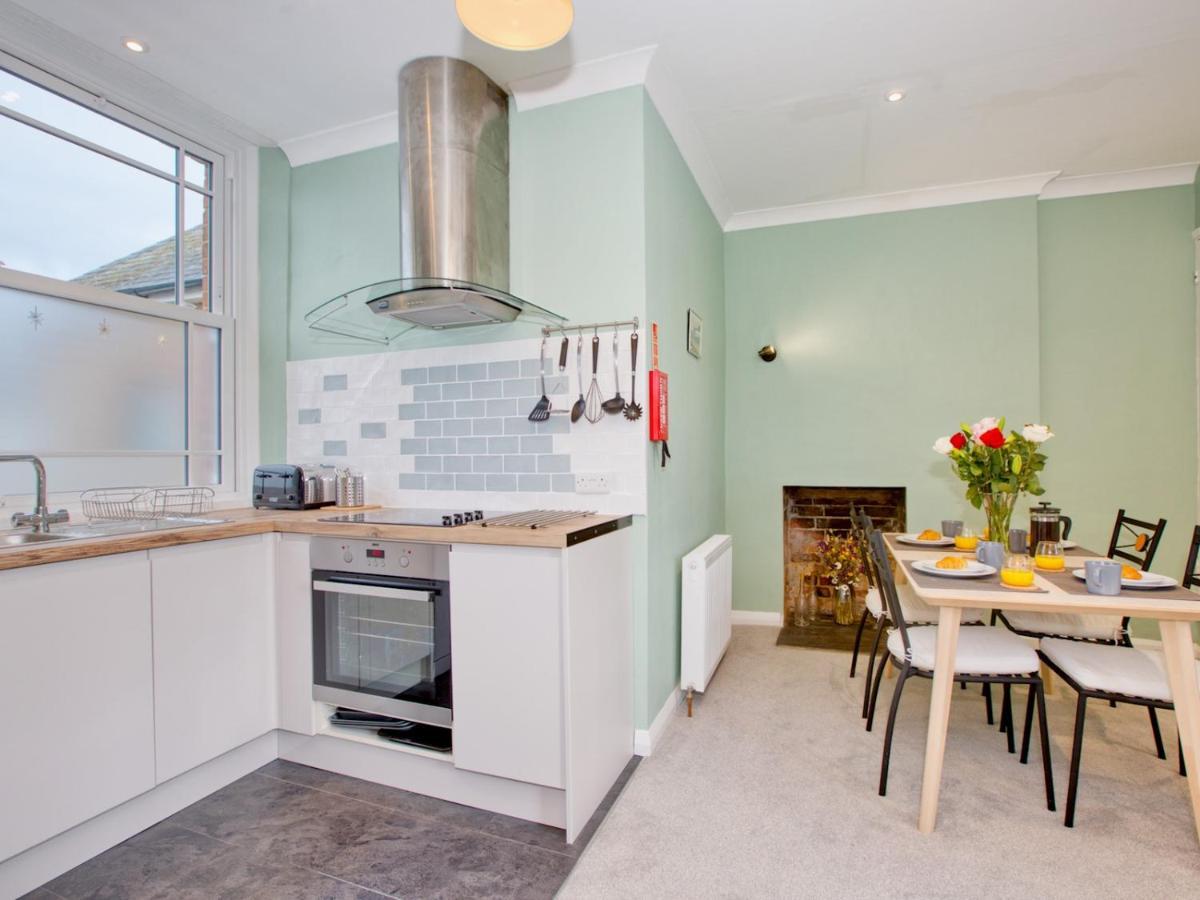 Pass The Keys Lovely 2-Bed Apartment Colyton Near Jurassic Coast Extérieur photo